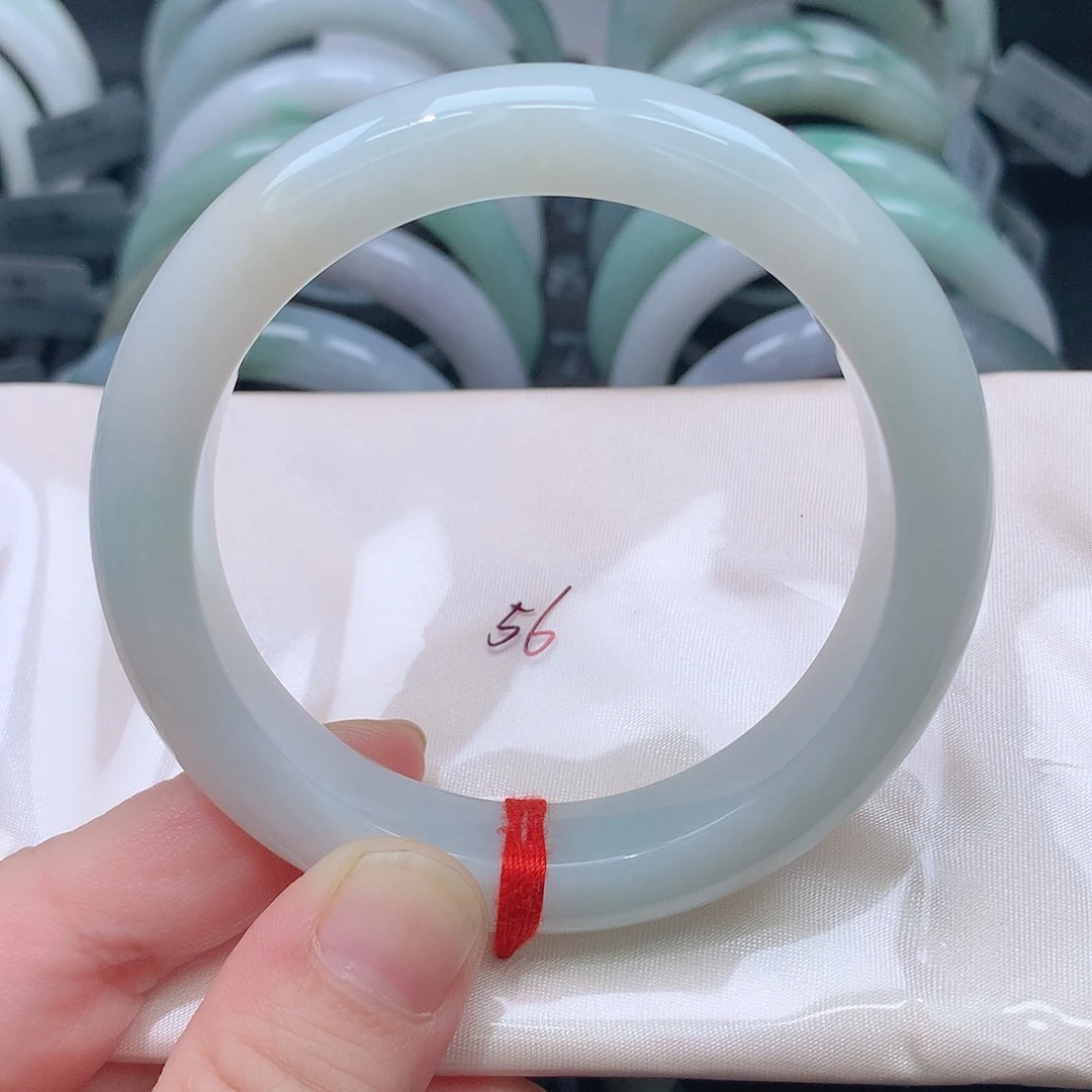 翡翠未镶嵌手镯260