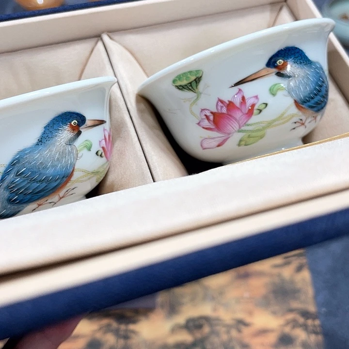 s***2瓷器摆件瓷器摆件瓷器摆件