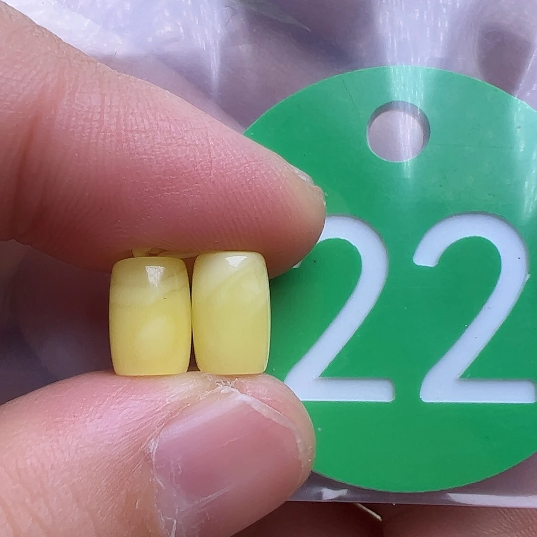 蜜蜡未镶嵌珠宝奇石5.6m m