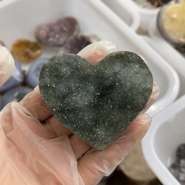 珠宝半成品未镶嵌紫晶