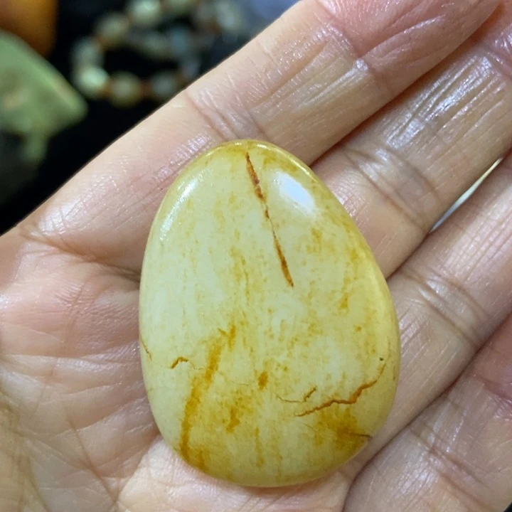 和田玉（糖玉）未镶嵌挂件