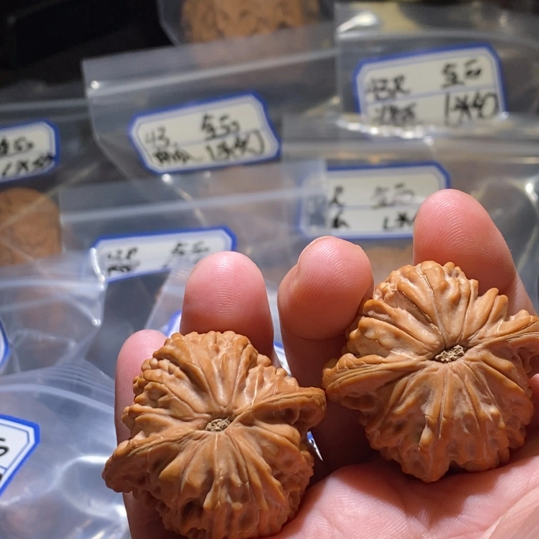 @***G吊坠文玩核桃40全品磨盘