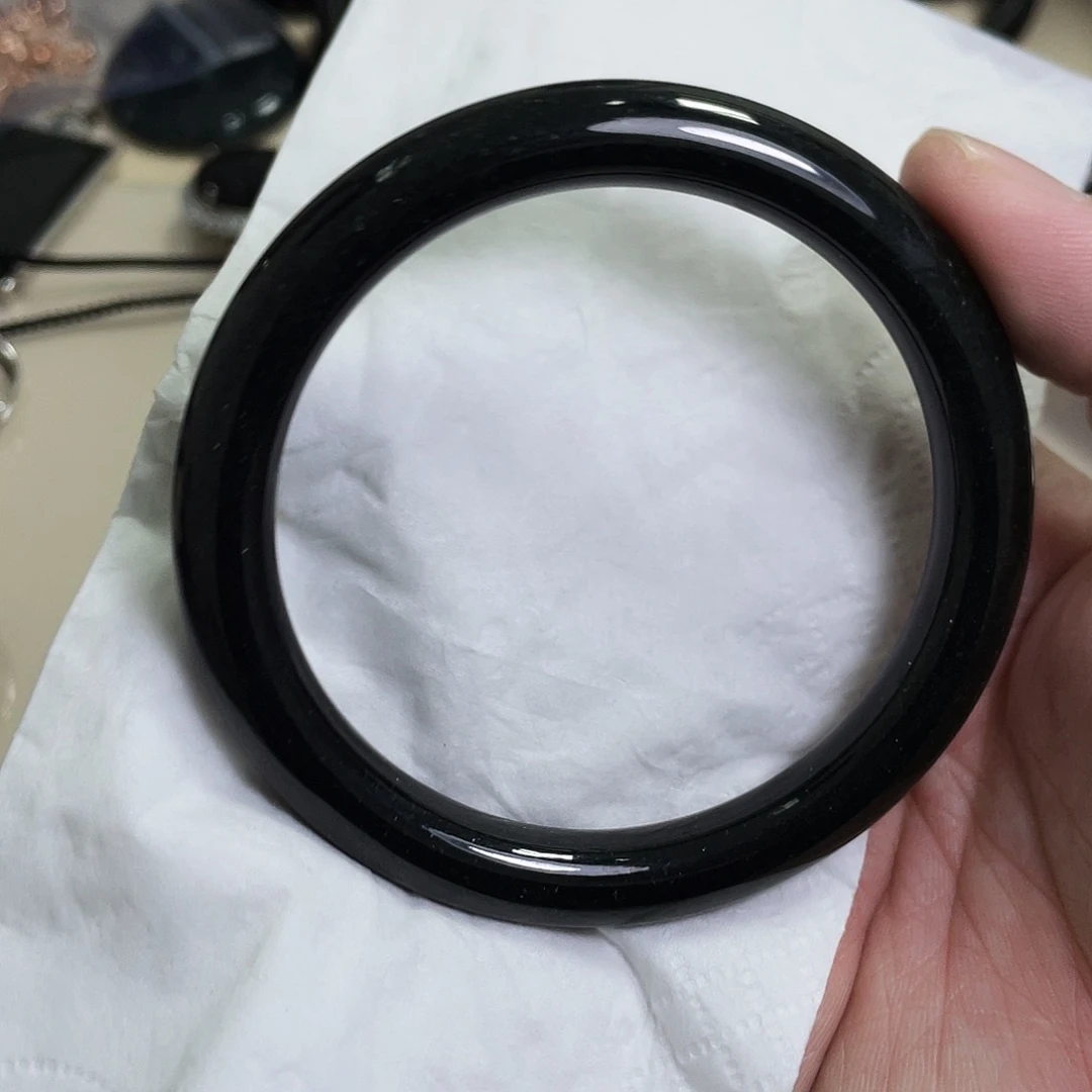 翡翠未镶嵌颈饰翡翠64