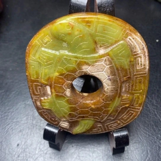 和田玉（糖玉）挂件未镶嵌