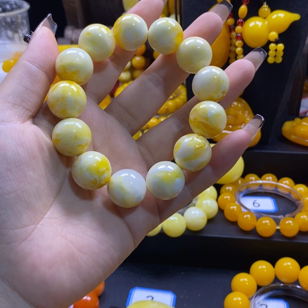 轩***轩非金属白色18手串