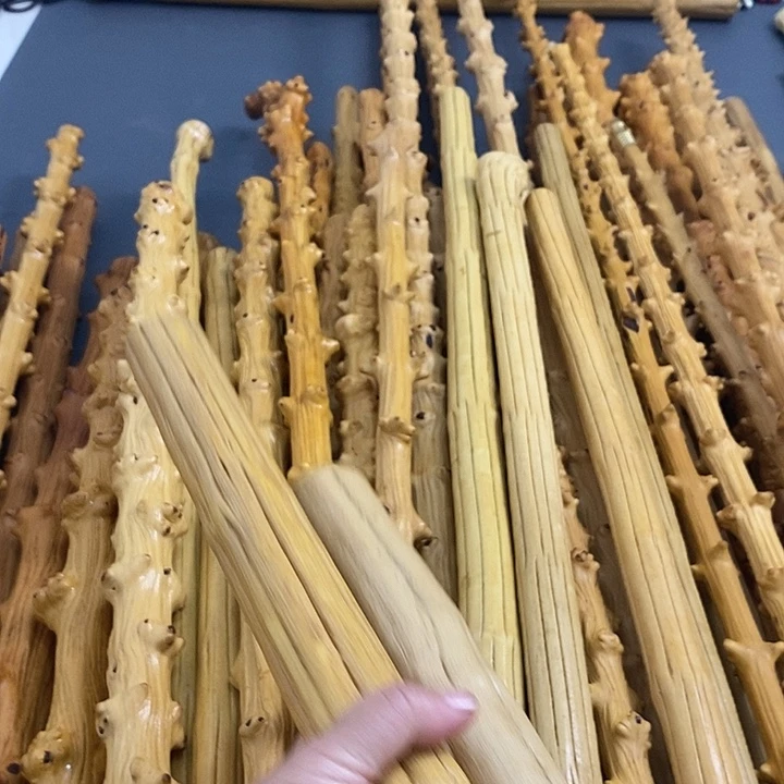 鲲***8六道降龙木手把棍儿