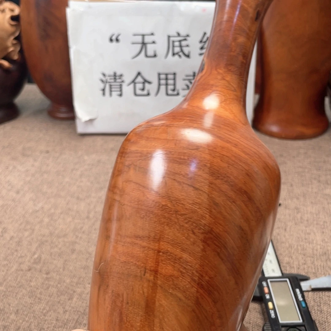 交趾黄檀（大红酸枝）