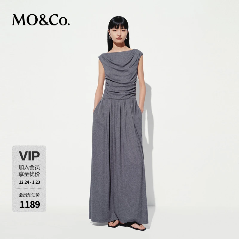 MOCO连衣裙2025夏新品天丝混纺轻薄艺术捏褶垂荡长裙MBE2DRS056