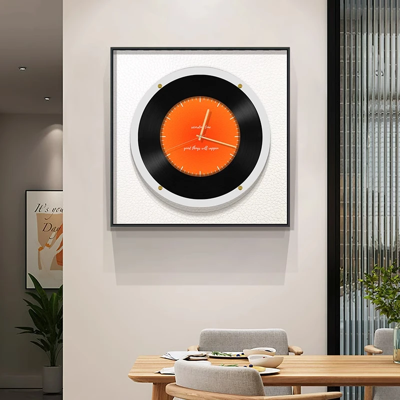 羽凡挂钟客厅创意黑胶时钟挂画家用设计师钟表装饰画餐厅2025新款