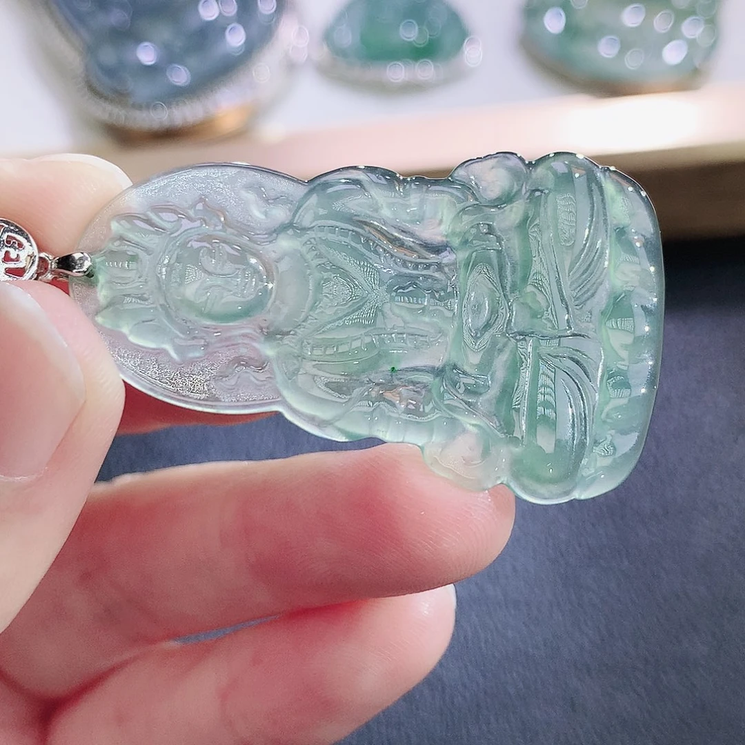 翡翠未镶嵌挂件翡翠