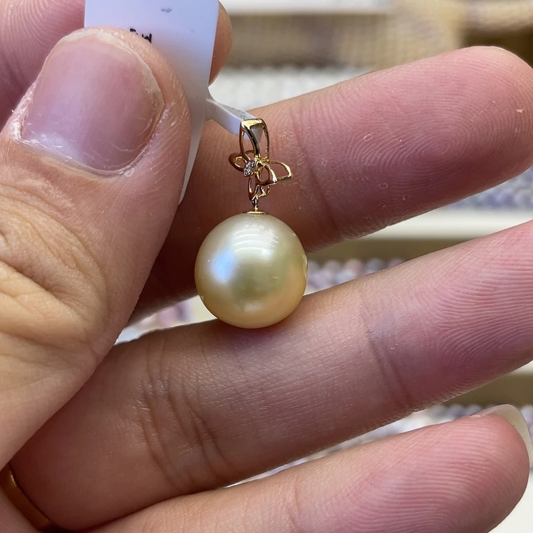 海水珍珠18K金镶嵌颈饰