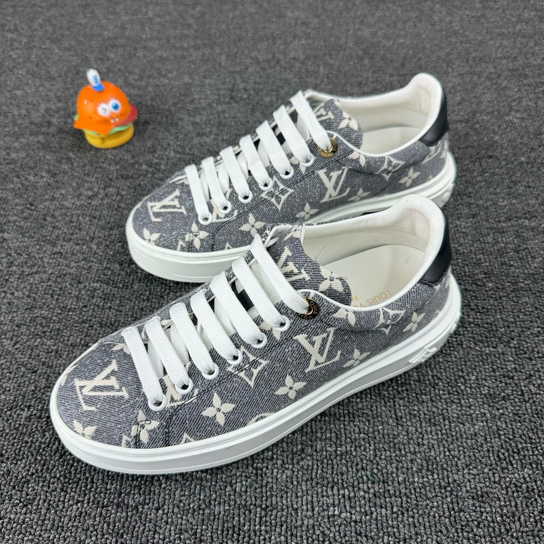 95新 LouisVuitton/路易威登 Louis Vuitton路易威登 HB1055 36码