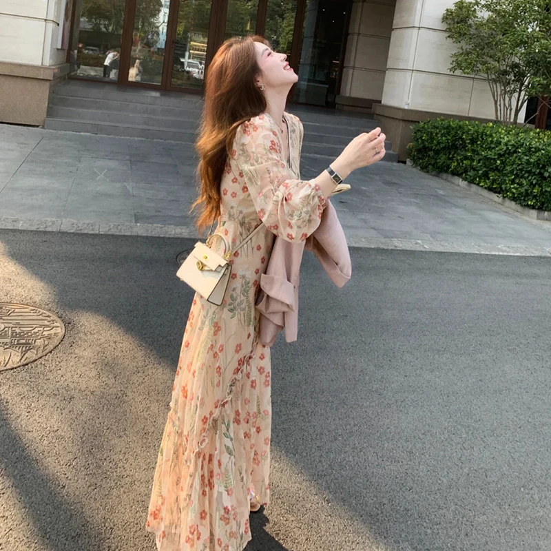 2025时尚高级感别致小众粉色西装外套碎花连衣裙美式春夏两件套潮