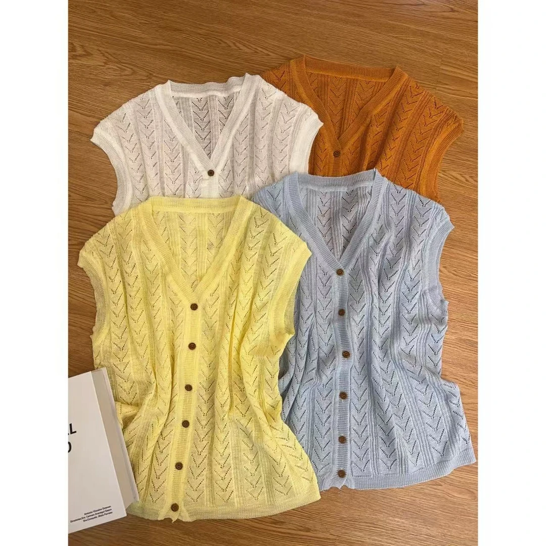 苗苗家   V领飞飞袖冰麻针织上衣