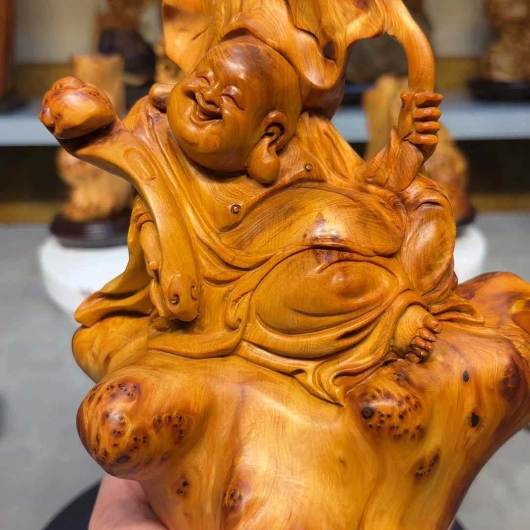 木太行崖柏弥勒佛留疤