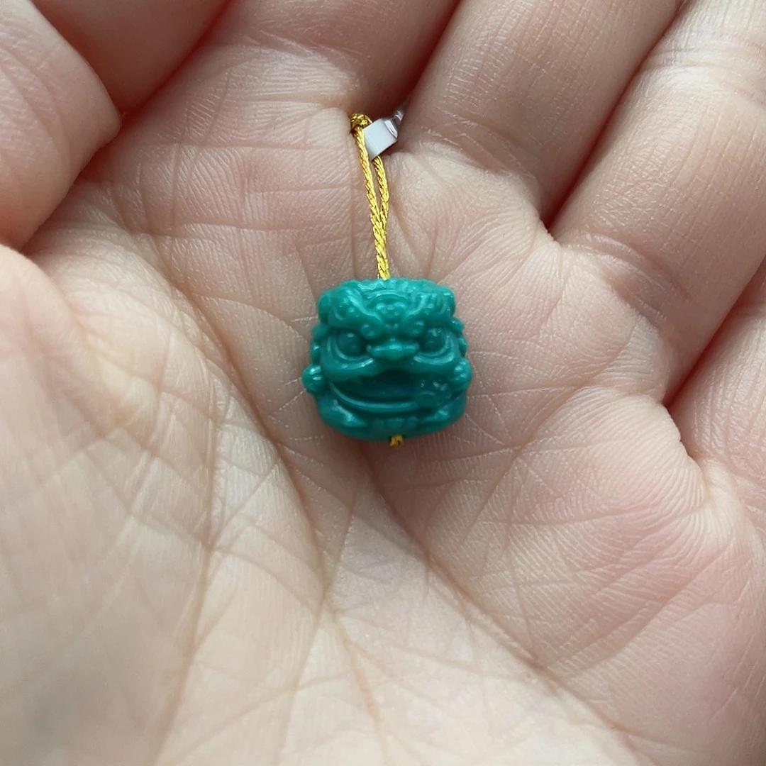 绿松石颈饰未镶嵌