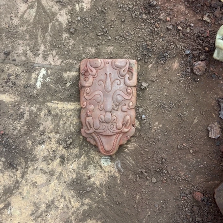 和田玉（黄玉）未镶嵌挂件