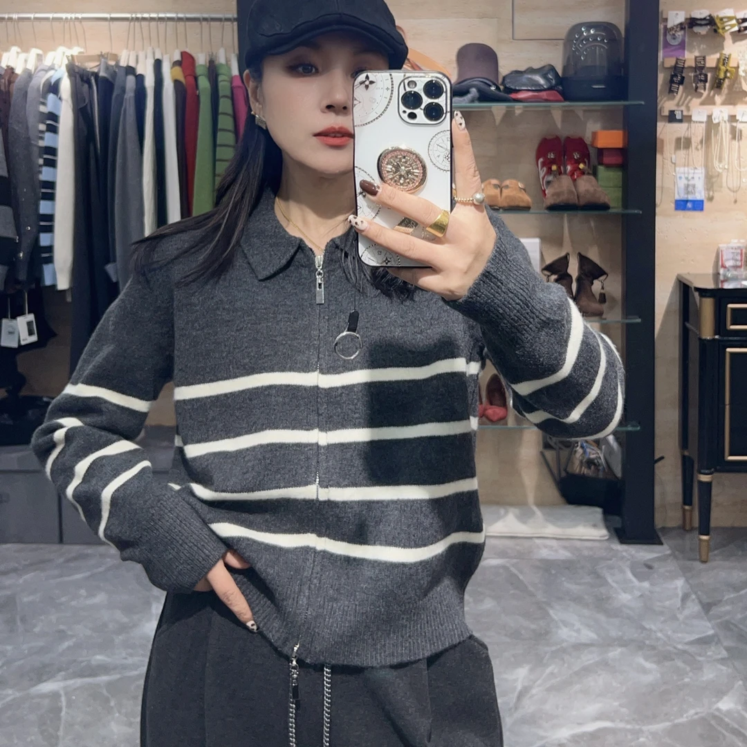 条纹毛针织衫百搭保暖毛衣针织秋季休闲衫常规款
