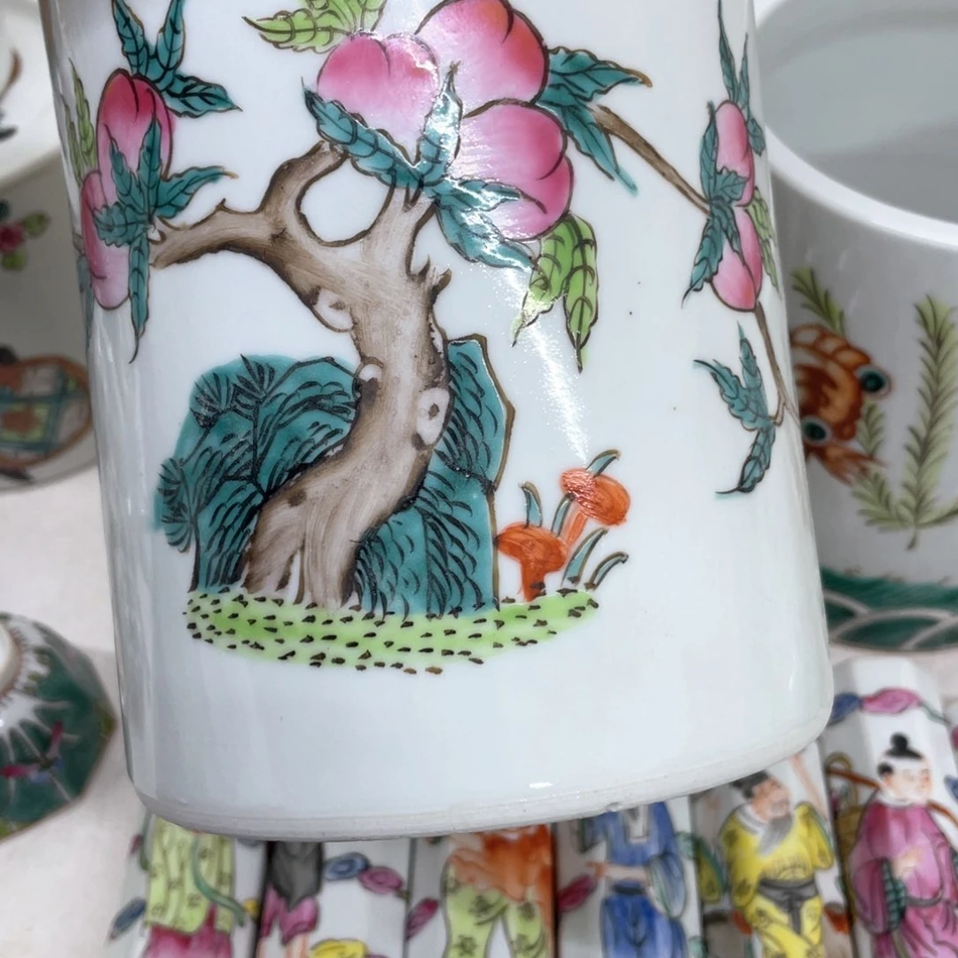 摆件手绘陶瓷作品欣赏