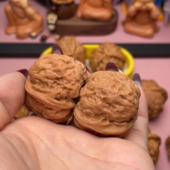 文玩核桃吊坠?***生蛤蟆头36全品