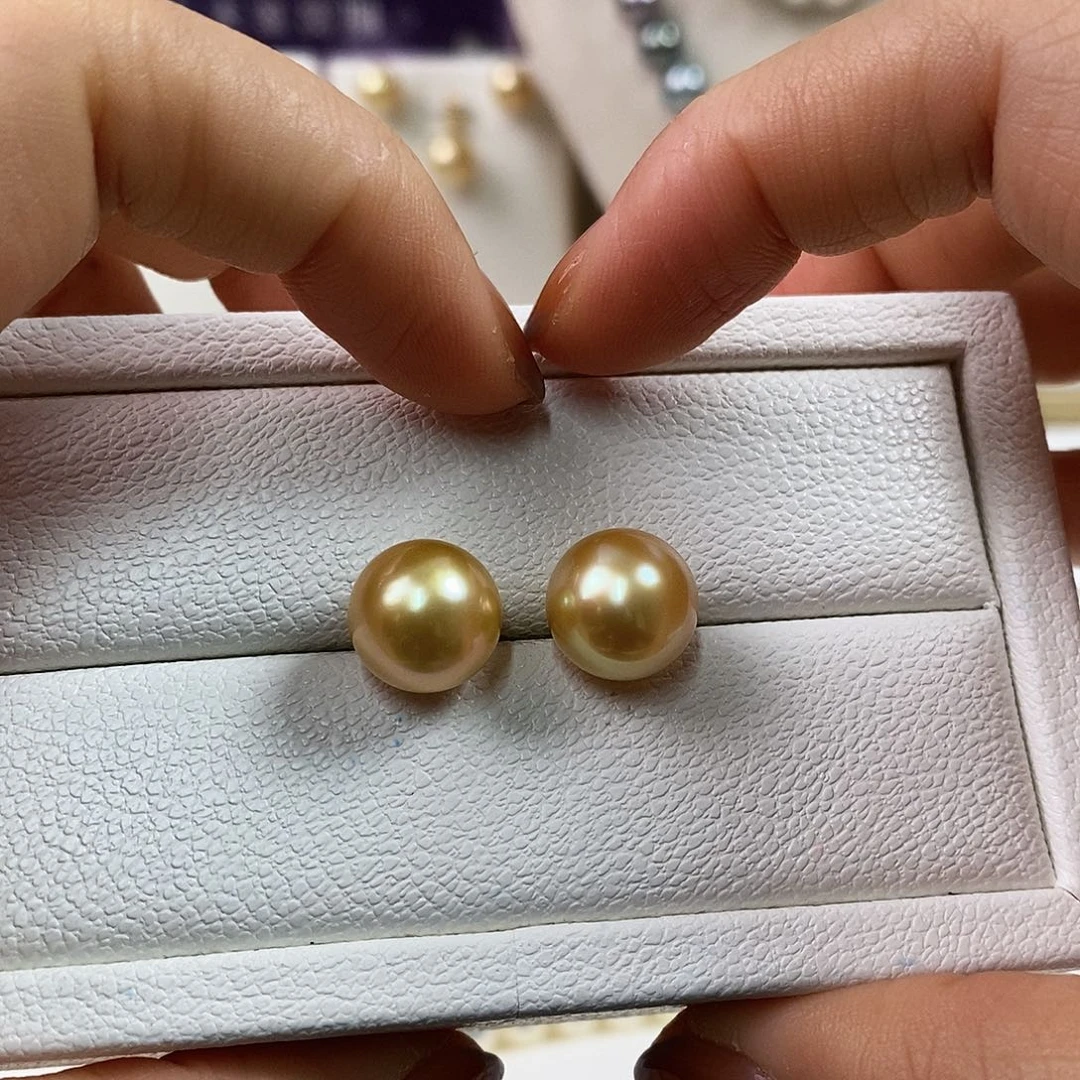 海水珍珠耳饰18K金镶嵌11-12m南洋浓金珠耳钉（基本无暇）