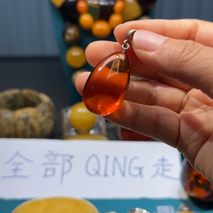 琥珀未镶嵌颈饰波兰设计款琥珀蜜蜡