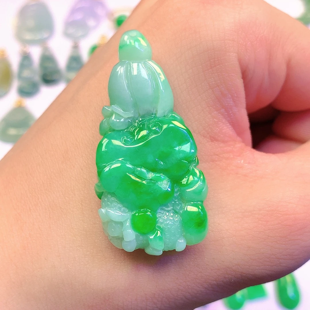 翡翠未镶嵌吊坠(不含链)