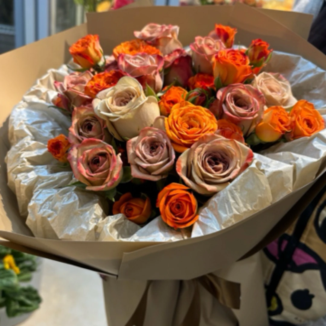 【不期而遇】16朵卡布奇诺玫瑰