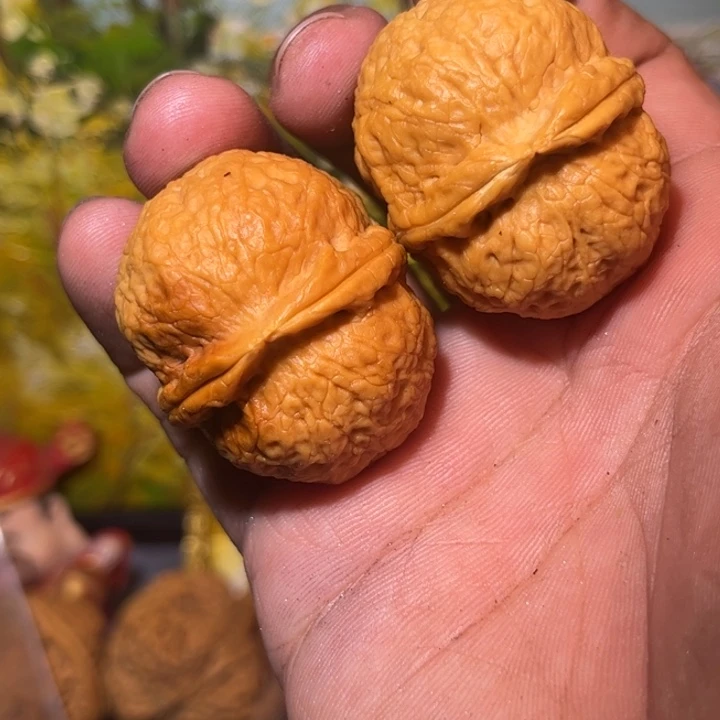 文玩核桃吊坠滇西96