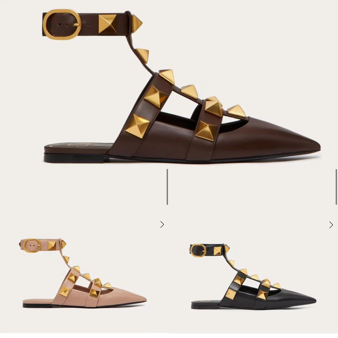 全新未使用 Valentino/华伦天奴 女鞋尖头铆钉平底凉鞋多色