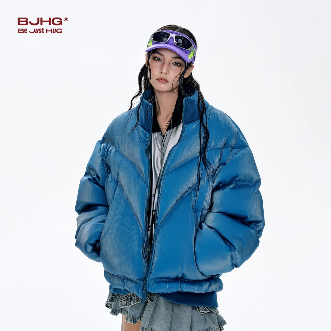 BJHG不计后果暖系流光风羽绒服男款冬季面包服厚外套立领羽绒服女