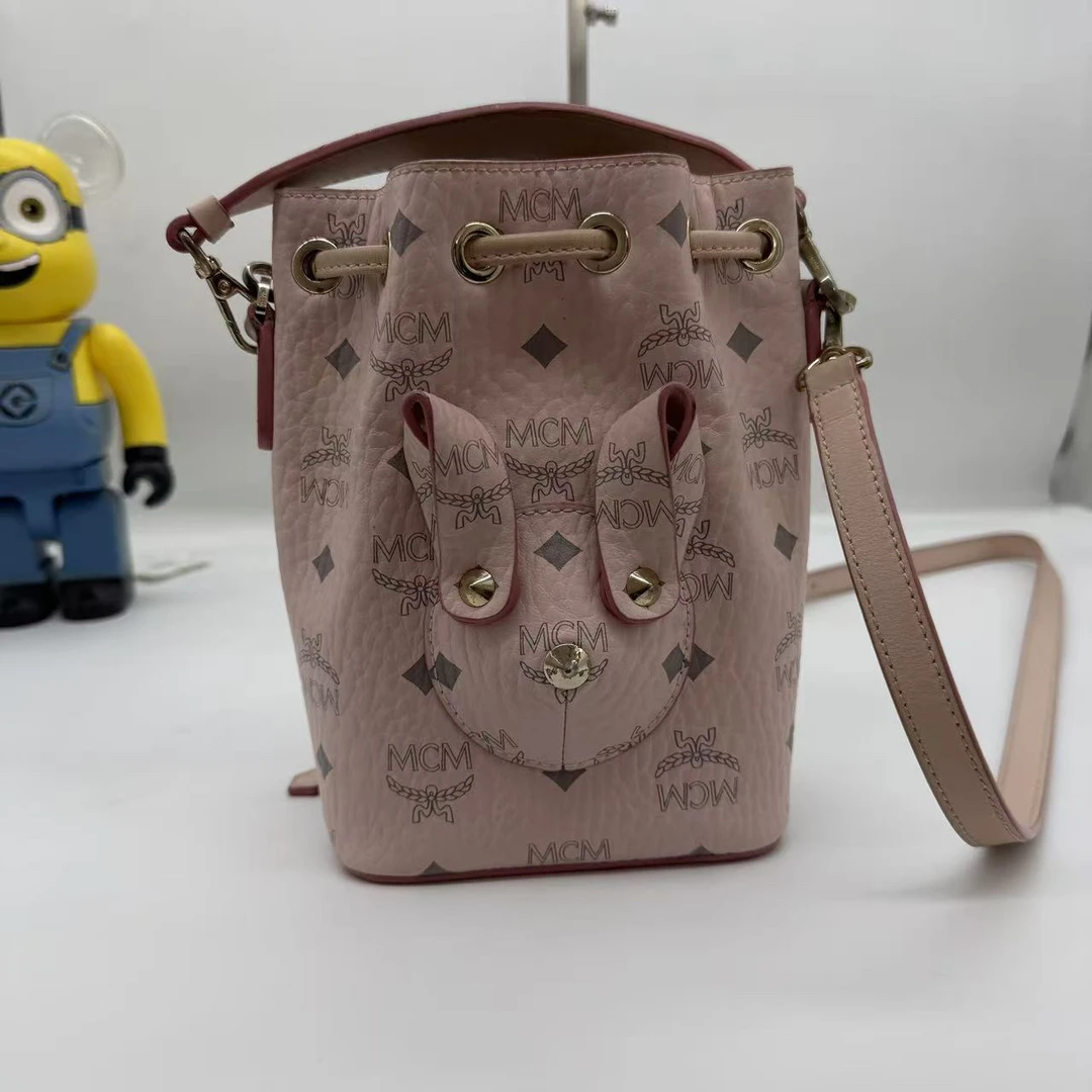 95新 MCM 95新MCM奢得/雾霾粉动物水桶