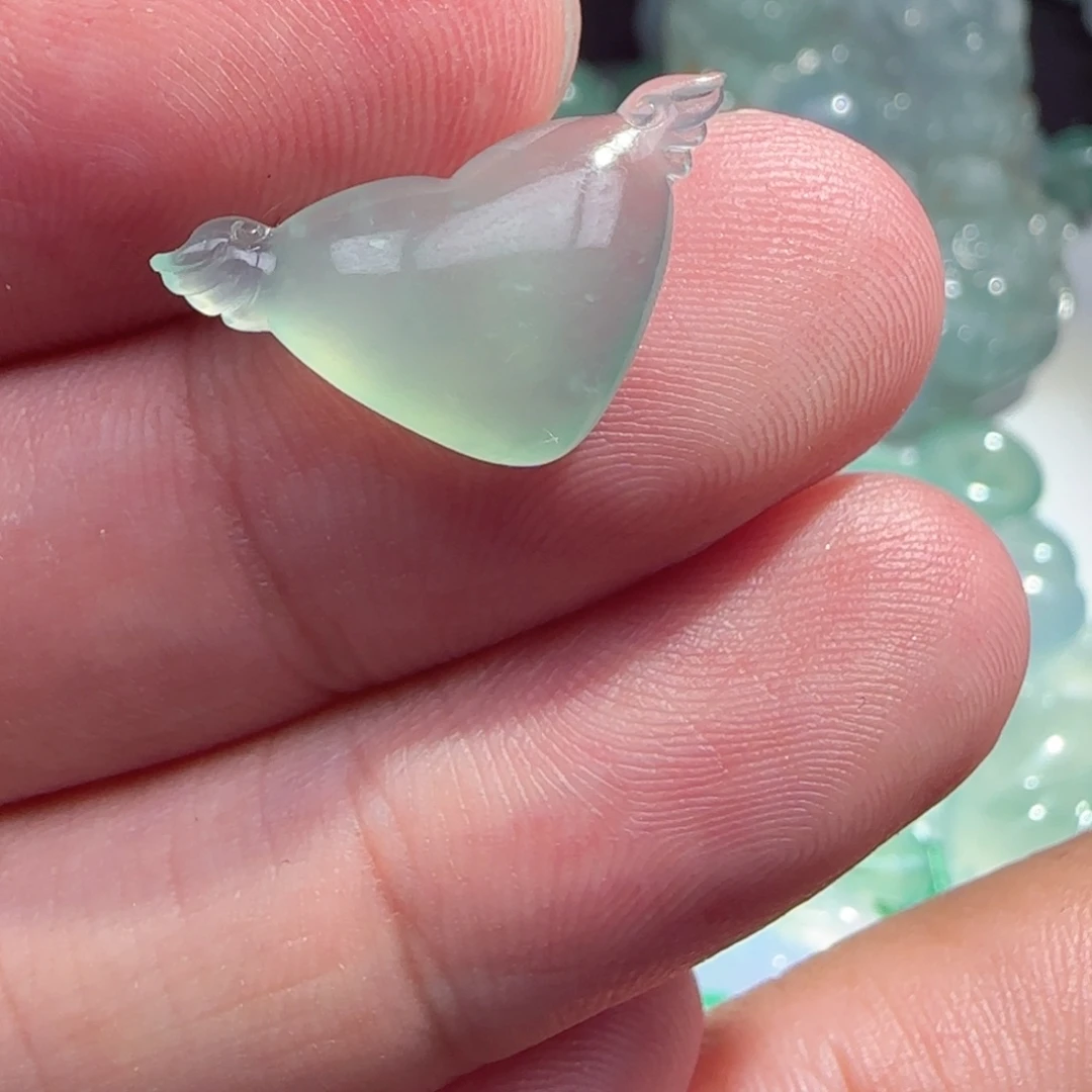 定制翡翠未镶嵌天然翡翠