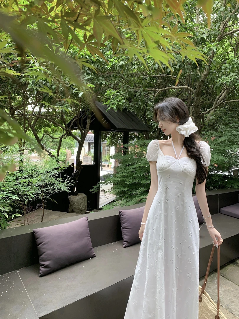 EIA一尧【轻颜少女】法式气质纯棉连衣裙显瘦镂空绣花初恋小白裙夏