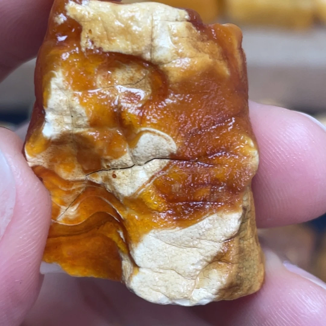 未镶嵌定制琥珀闯***州定制