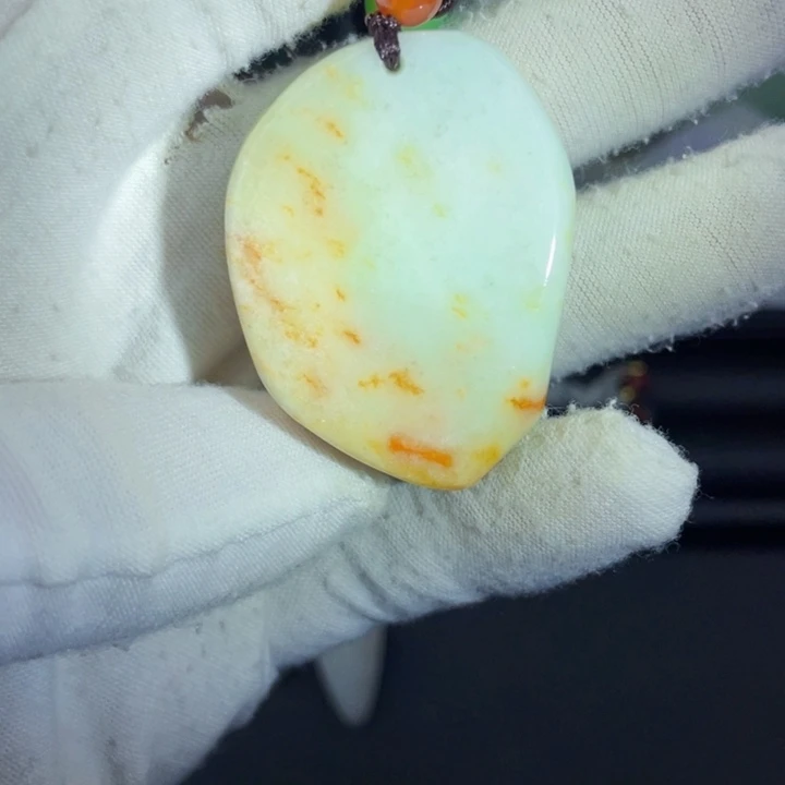 翡翠未镶嵌挂件片料