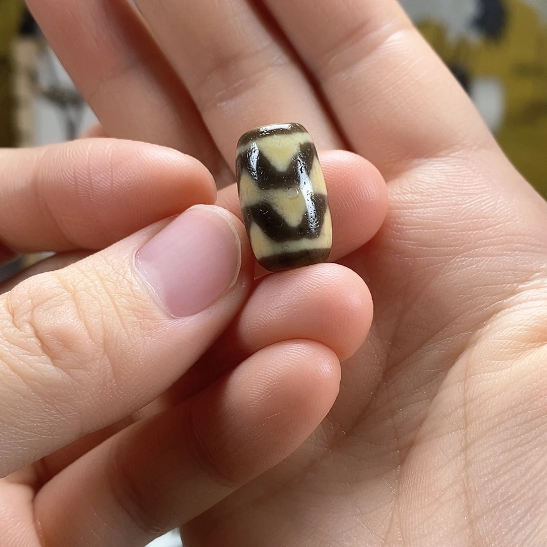 玛瑙/玉髓散珠双牙牙