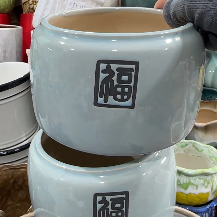 凑9块包邮，有孔，陶瓷花盆