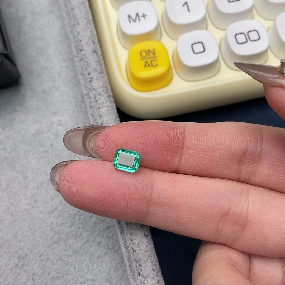 祖母绿裸石未镶嵌1.13ct赞比亚