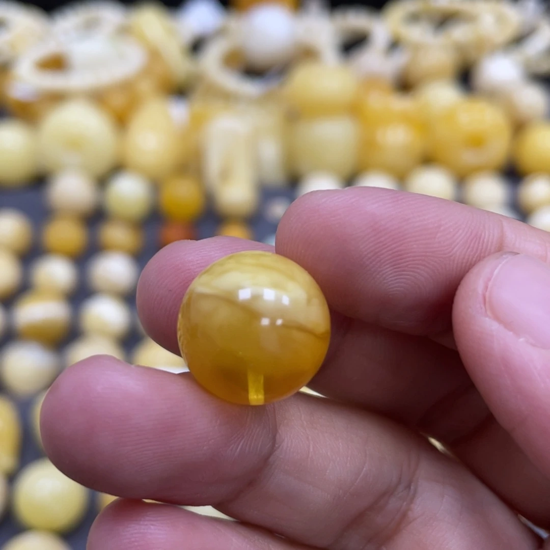 蜜蜡未镶嵌裸石15.3mm瑕疵福利款