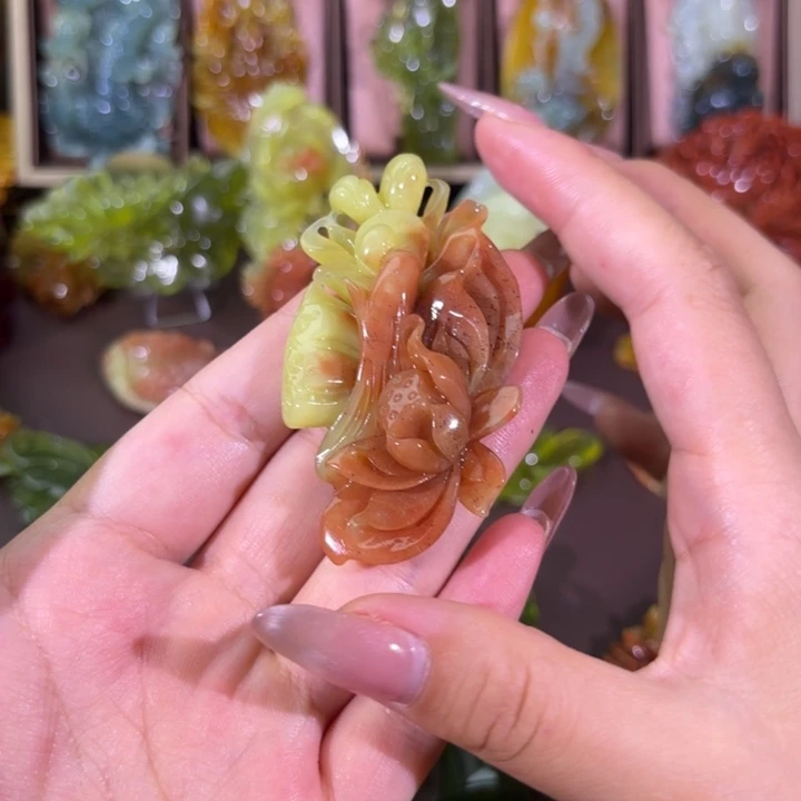未镶嵌蛇纹石玉颈饰