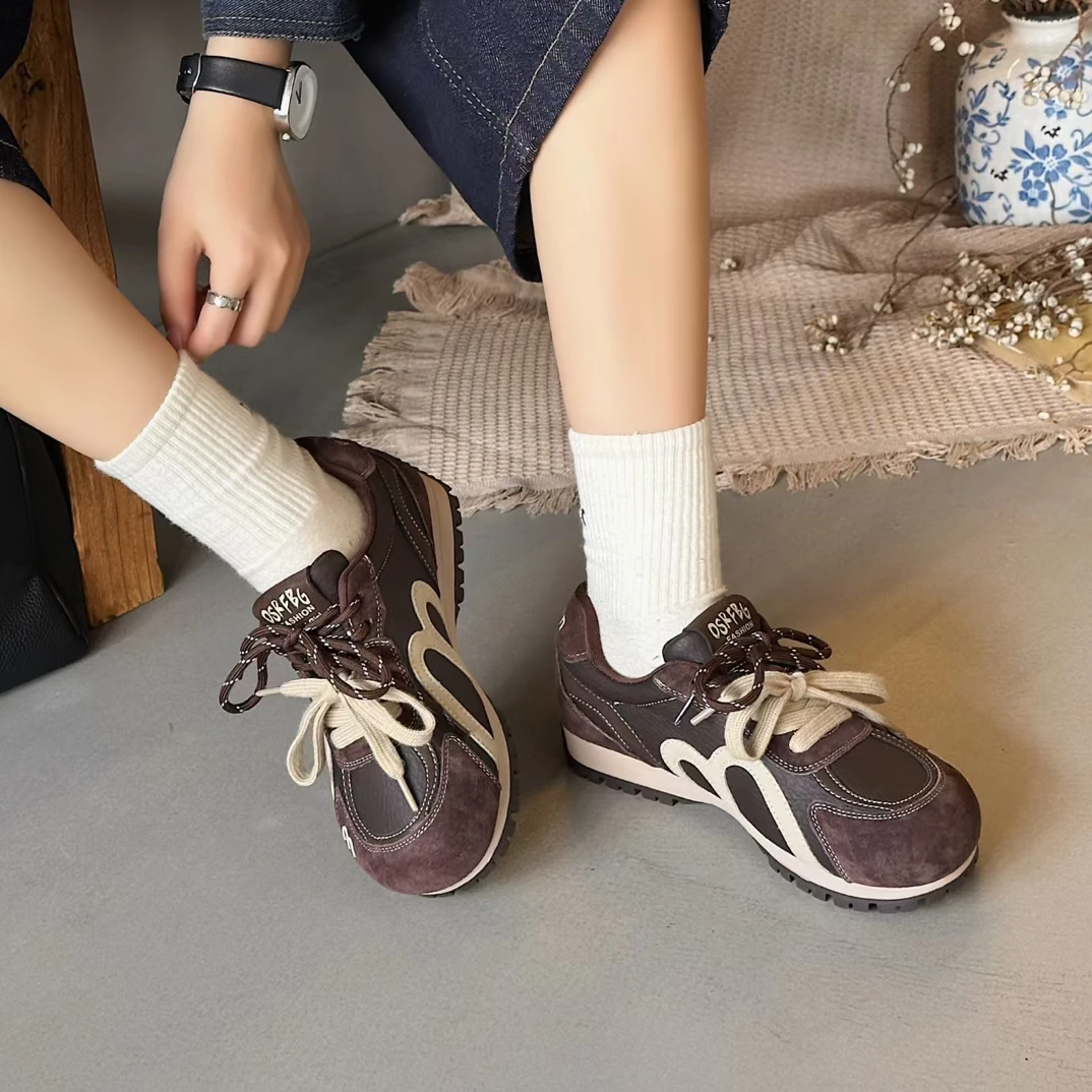秋冬季轻便拼色时尚休闲鞋日系皮鞋厚底鞋子时尚