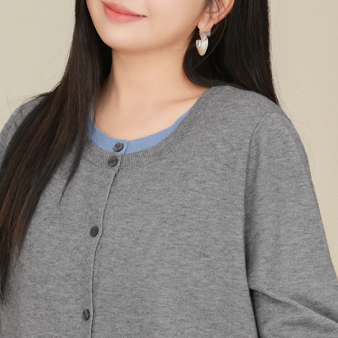 【撞色假两件】MsShe大码女装2025新款春装假两件毛衣外套Q2412002