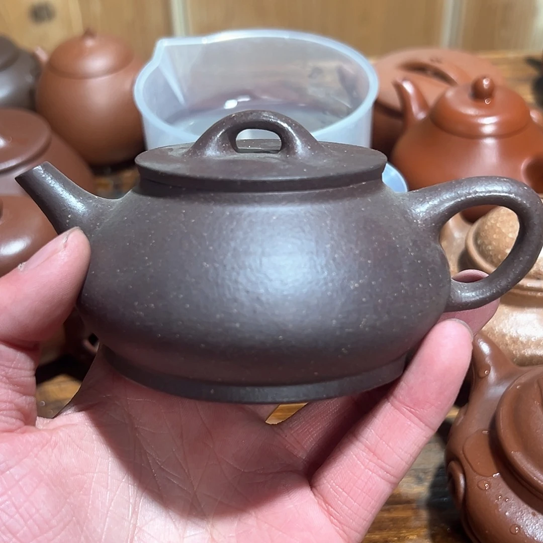 紫砂茶壶紫砂的味道很