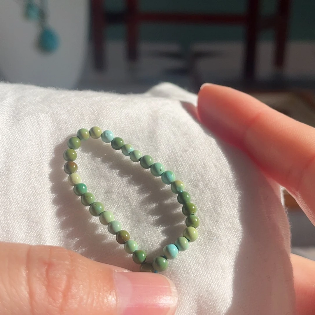 绿松石配饰未镶嵌