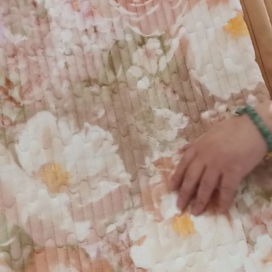 宝宝绒咖边奶茶底色大牡丹花床盖