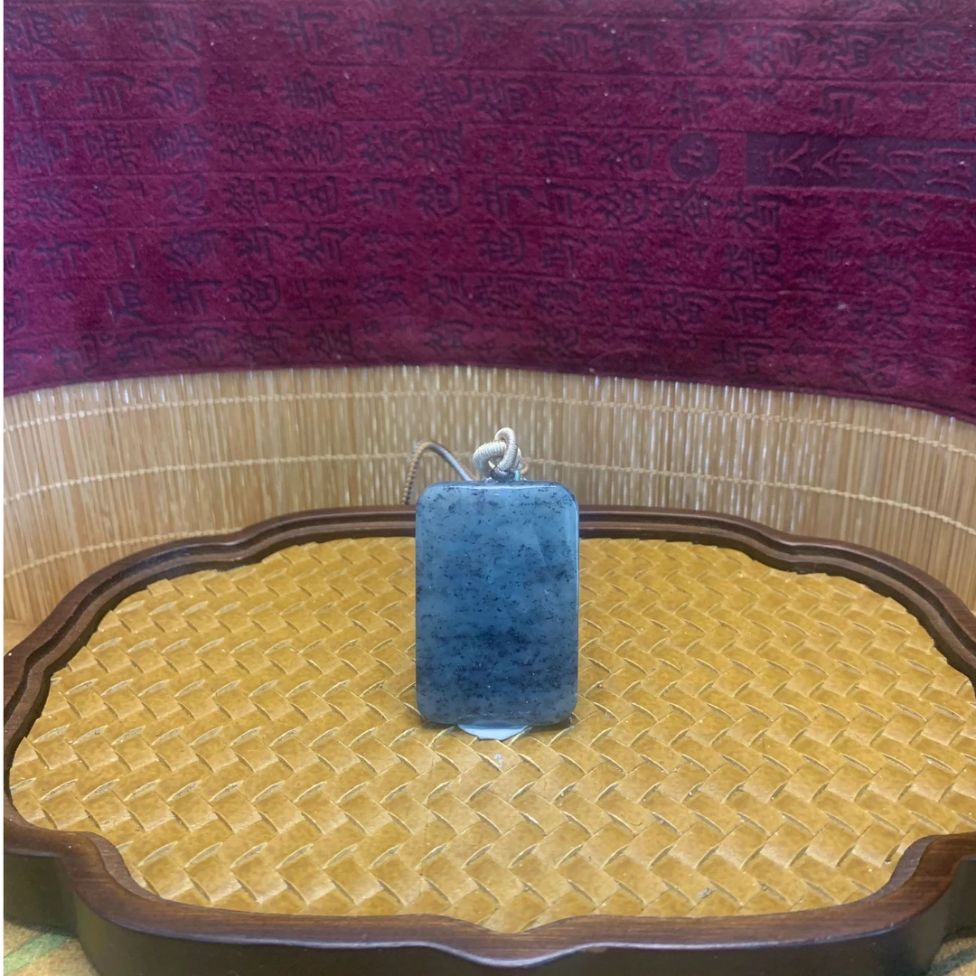 K和田玉点墨青花无事牌吊坠2154