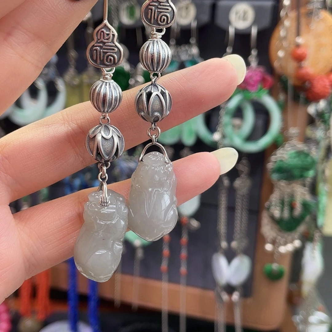 淼***宁和田玉银S925镶嵌耳饰fhbhgg