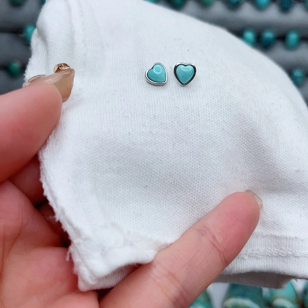 绿松石绿松石未镶嵌