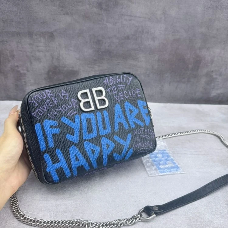 95新/巴黎世家/C1898695688/[251219CZ02]